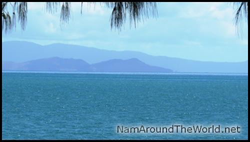 Rollingstone beach, vue sur les iles d'en face | View on the islands